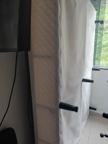 Vendo base cama casal seminova
