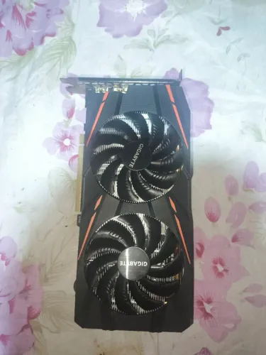 RX 580 8GB, usada, só pra jogos, em perfeito estado.