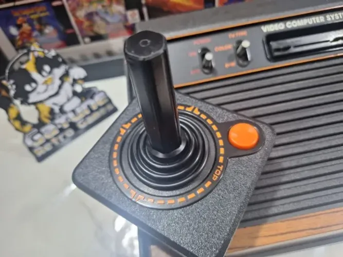 Atari wood impecável e mod AV
