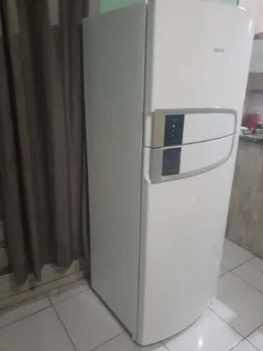 geladeira Consul Frost Free fucinando perfeitamente bem conservada 432 litros