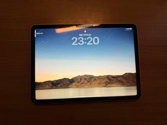 iPad Air 5ª geração (2022) ? chip M1 ? 64 GB ? Wi-Fi ? cor Rosa