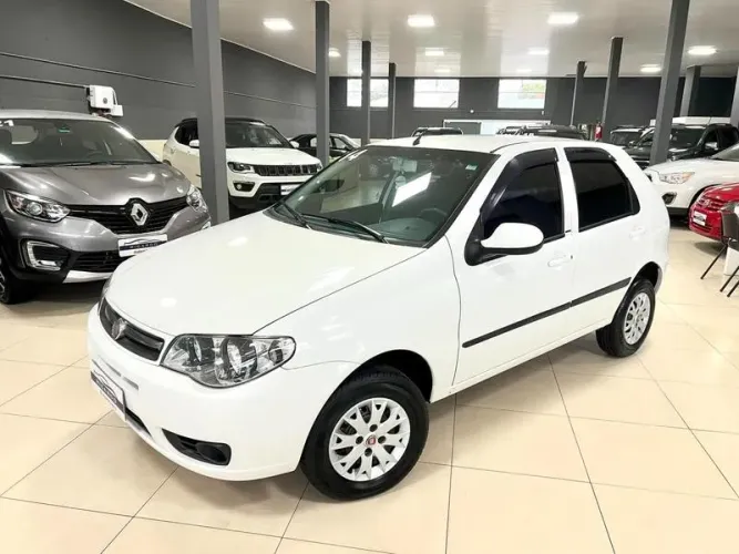 Fiat Palio 1.0 Economy Fire Flex 8V 4P 2014