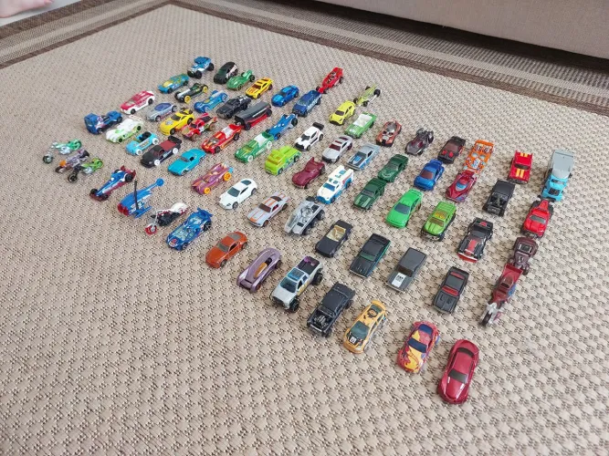 Carrinhos Hotwheels