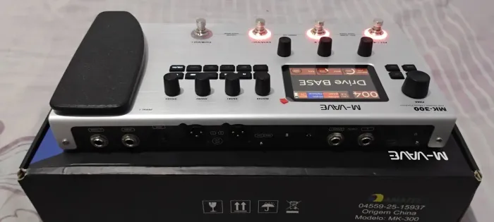 Pedaleira MK300