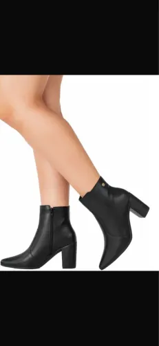 Botas cano curto