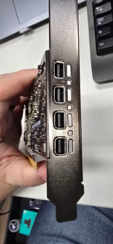 Placa de Vídeo Nvidia A400