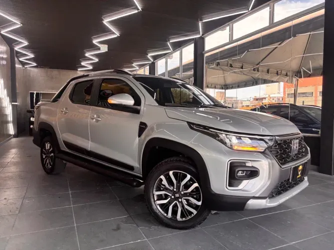 Fiat Strada Ranch 1.0 Flex Turbo CD Aut. 2025 ZERADA BAIXA KM TOP DE LINHA COM GARANTIA