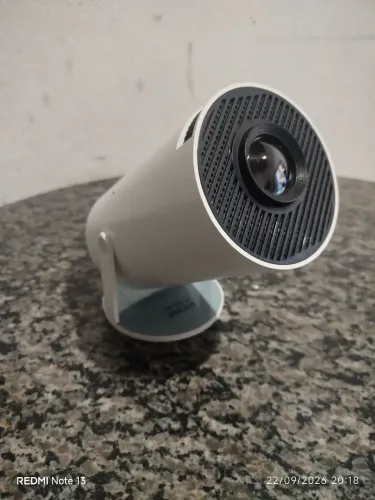 Projetor Hy300