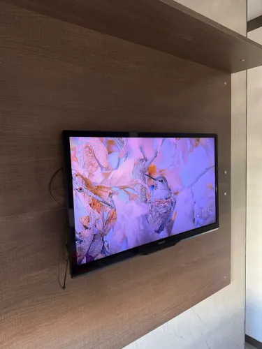 TV Led Full HD Philips 32 polegadas