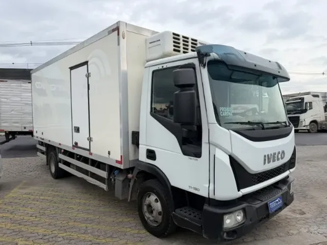 Iveco 11-190 2023 Camara fria