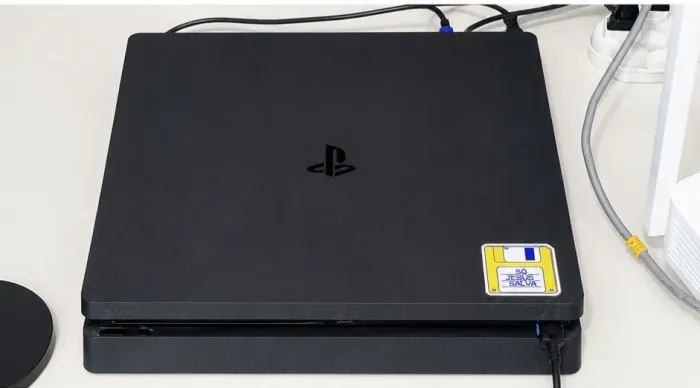 PS4