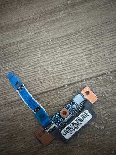 Placa Conector HD SATA + Cabo Flat Lenovo IdeaPad 3 15ITL6 82H8