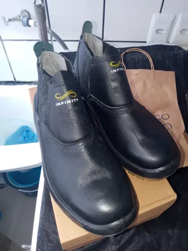 Bota de trabalho 41
