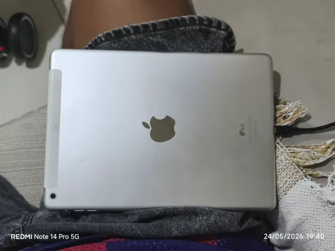 Ipad Air 1 32gb  wi-fi e chip desbloqueado aceito trocas 