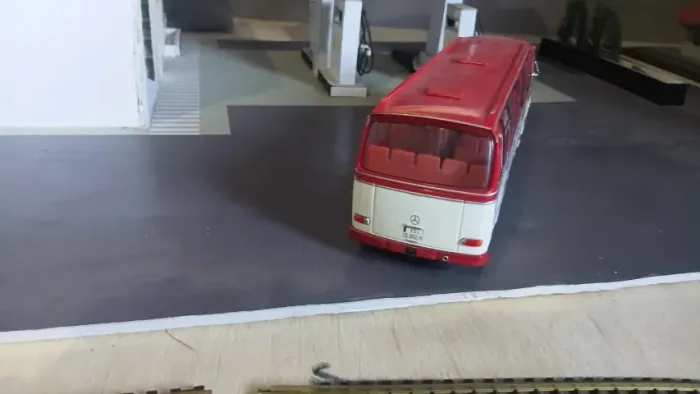 Onibus Mercedes 1/43