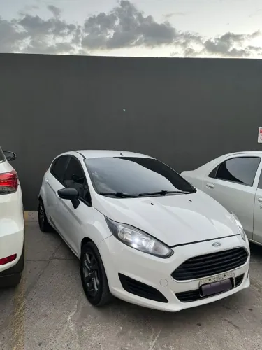 Ford Fiesta 1.5 16V Flex Mec. 5P 2016