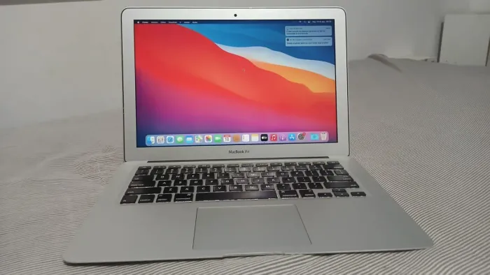 MacBook Air 13? Mid 2013 | Intel i5 | Funcional
