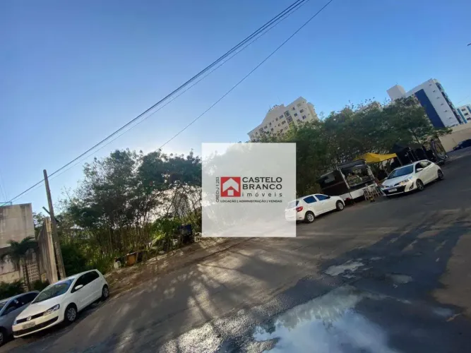 Terreno com 2.800m2 à venda, com excelente localização no Alto do Imbuí Salvador/BA