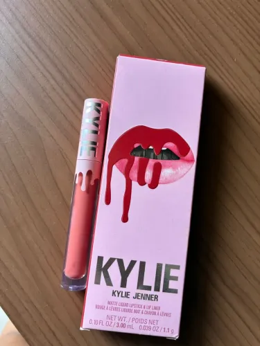 batom kylie jenner novo 