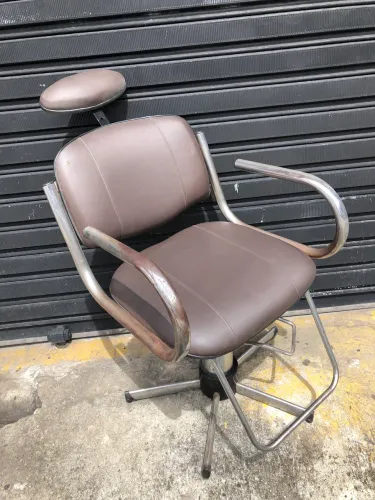 Cadeira de Cabeleireiro Reclinável 