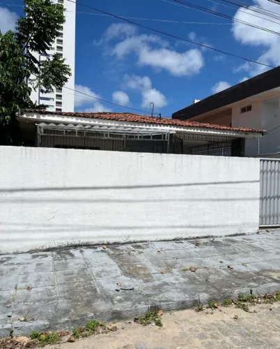 Casa com 3 dormitórios à venda, 220 m² por R$ 650.000,00 - Bairro dos Estados - João Pesso
