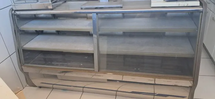 Refrigerador inox tem que colocar vidro somente isso