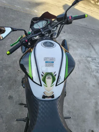 Kawazaki z800