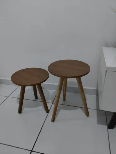 Mesinhas de apoio novinhas