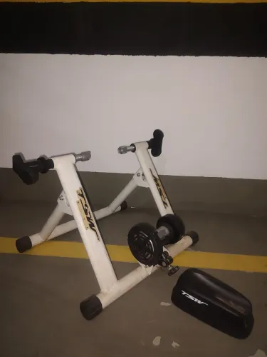Rolo para treino de bike - TSW