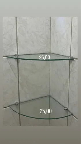 Prateleiras de vidro 