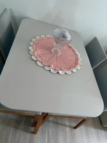 Mesa 4 cadeiras