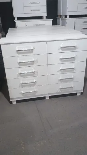 Cômodas 10 gavetas