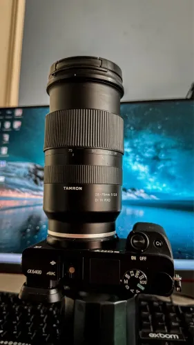 Sony a6400 + Tamron 28-75 f2.8