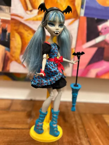 Boneca Monster High Freaky Fusion Ghoulia completa
