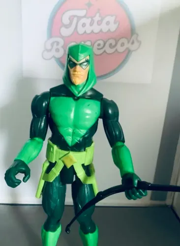 Boneco arqueiro verde c/ arco preto usado 30 cm original Dc hasbro ótimo estado 