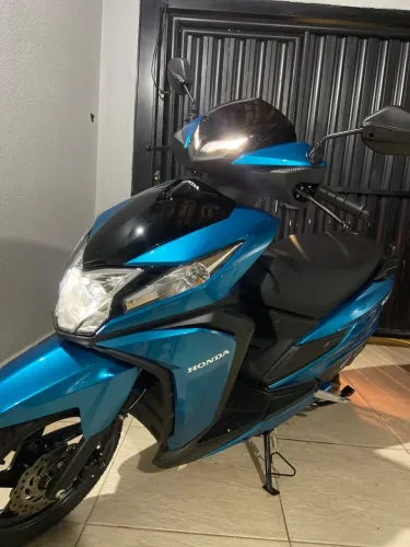 Honda elite 125 só 8 mil km!!!