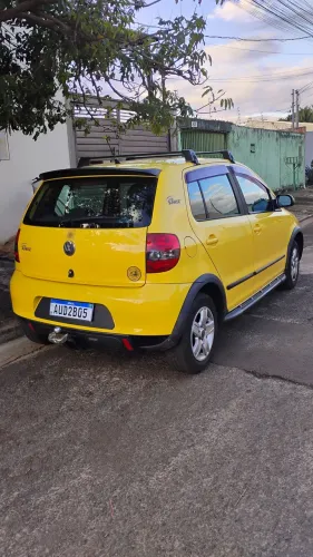 Volkswagen Fox Sunrise 1.0 MI Total Flex 8V 5P 2010
