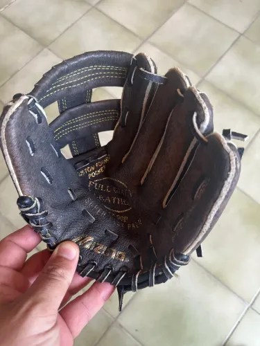 luva de beisebol infantil