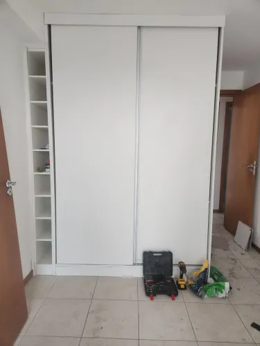 Guarda roupas 2 portas