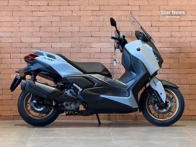 YAMAHA XMAX 300 CONNECTED 2026