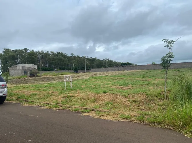 venha construir seu recanto aqui neste excelente terreno