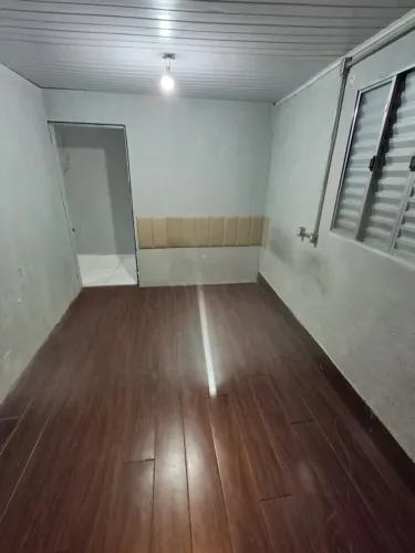 Ponto comercial no Jd Peri, esquina com av Peri Ronchete