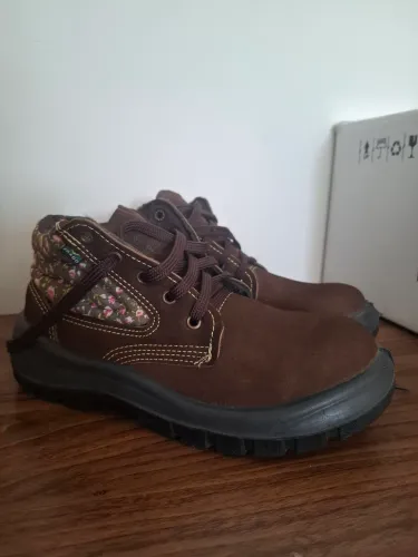 Bota segurança feminina 