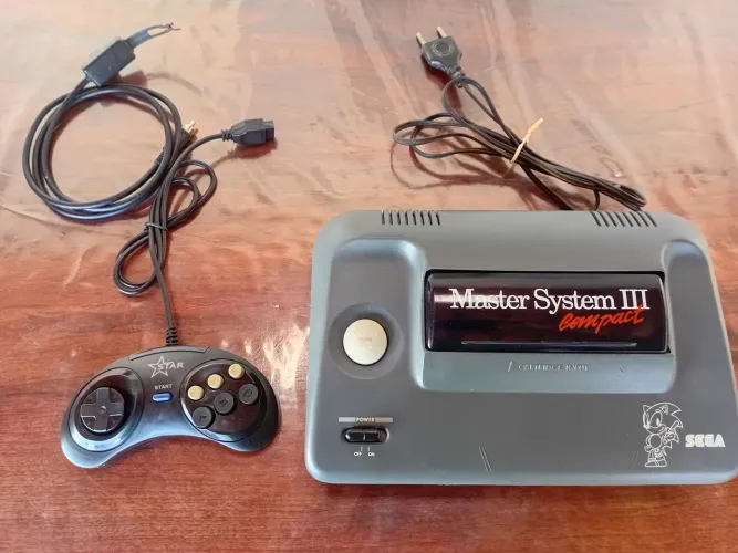 Master System 3 muito comservado funcionando perfeitamente