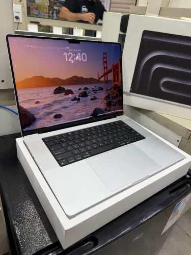 MacBook M4 Pro 512GB 24GB RAM TELA 16? COMPLETO!!