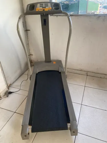Esteira elétrica 110 v Suporta até 120 kilos