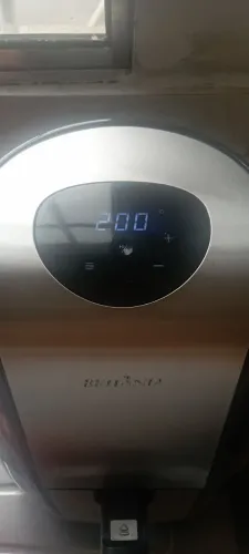 Fritadeira Sem Óleo Air Fryer Digital Britânia BFR20PI 4 Litros Preta - 110V