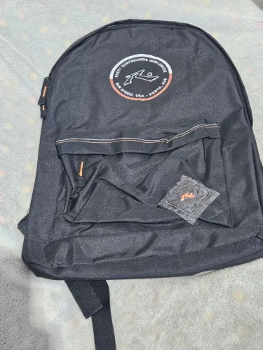 Mochila Rusty Reforçada Espaçosa