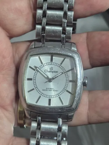 Relógio CHAMPION À QUARTZ CN28740 - ÓTIMO ESTADO