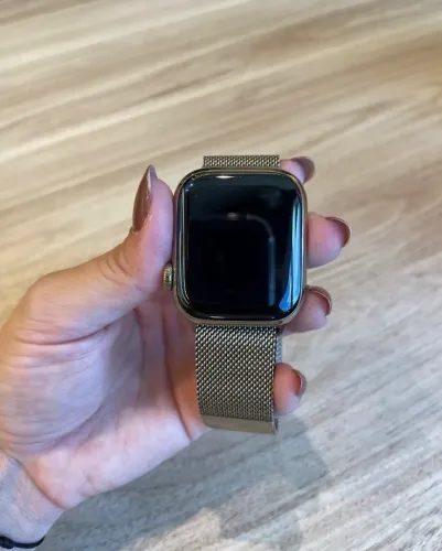 Apple Watch Series 9 41MM Dourado Inox | Tela em Safira GPS + CELL - Seminovo